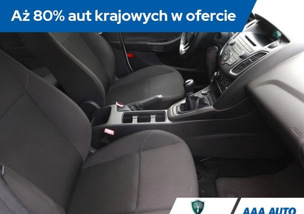 Ford Focus cena 44000 przebieg: 124780, rok produkcji 2018 z Iłowa małe 154